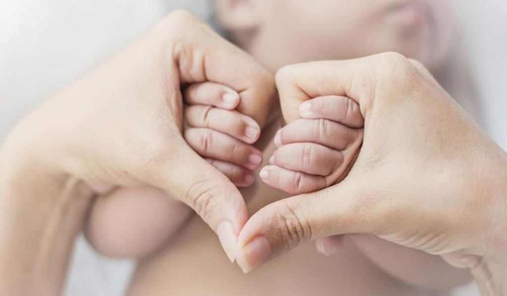 chăm sóc bé tim bẩm sinh